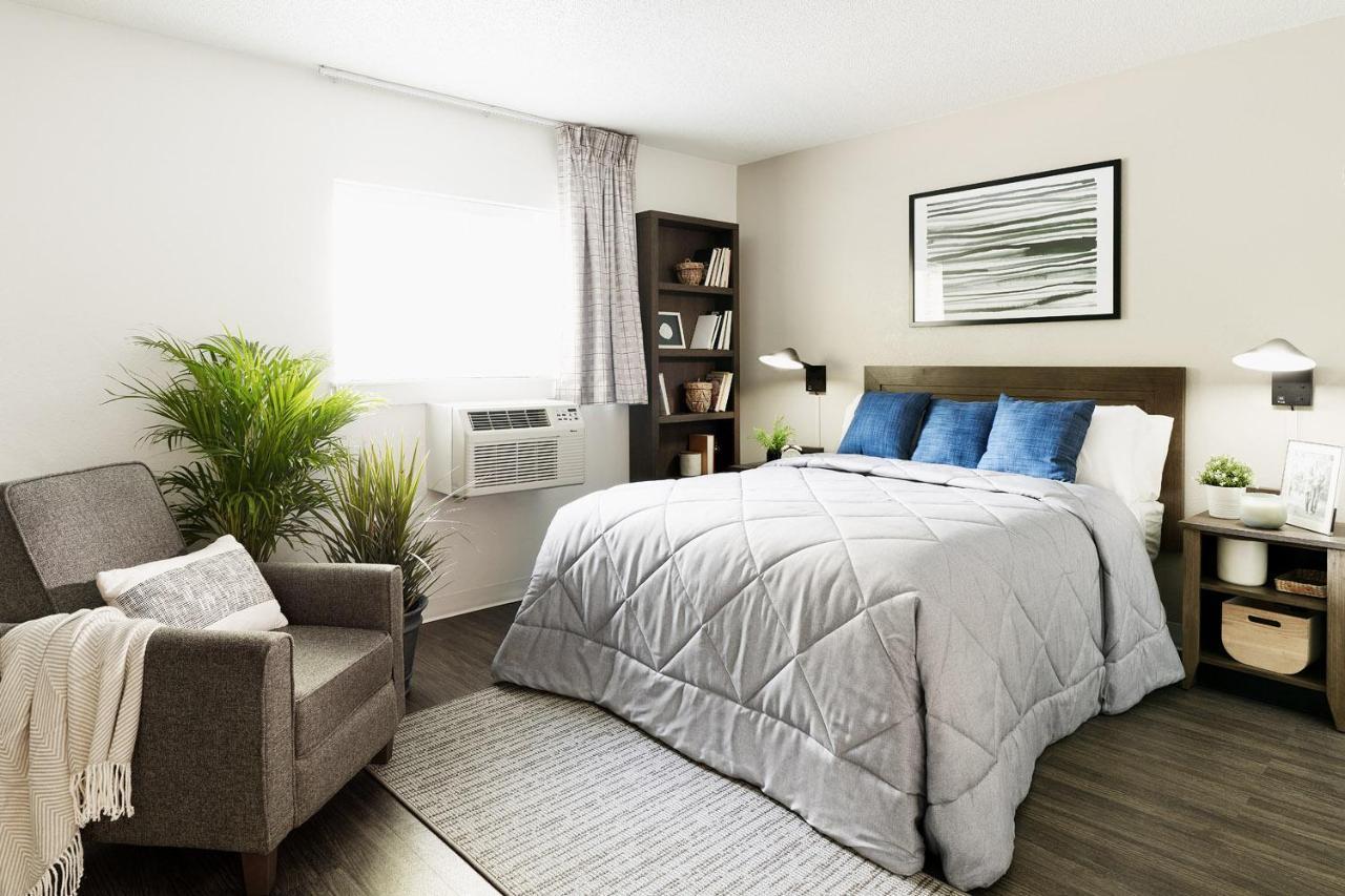 Intown Suites Extended Stay Chicago Il - Oakbrook Villa Park Екстериор снимка